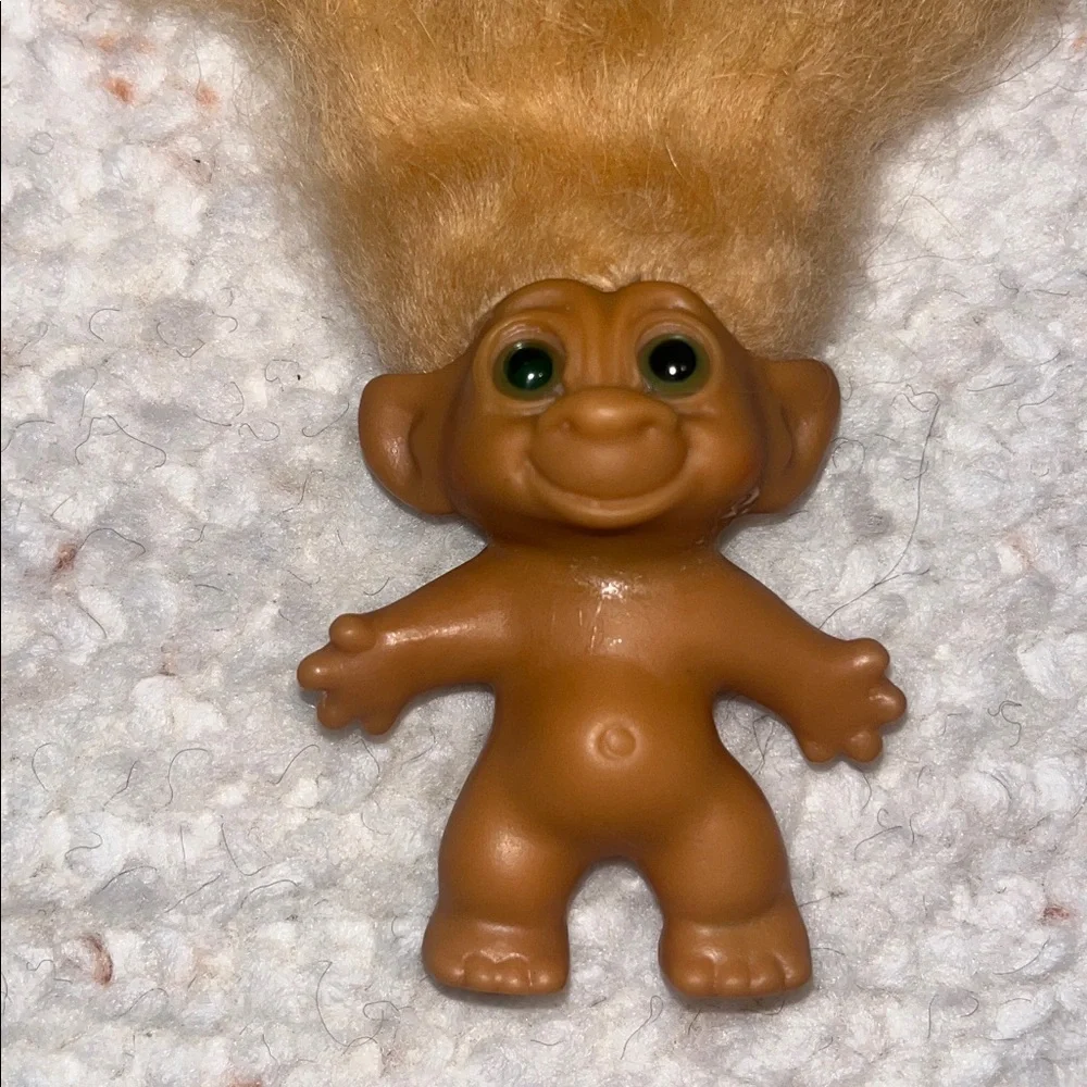Vintage 60s Tab Neck Unmarked 2.5” Troll Doll Light‎ Orange Hair Hazel Eyes